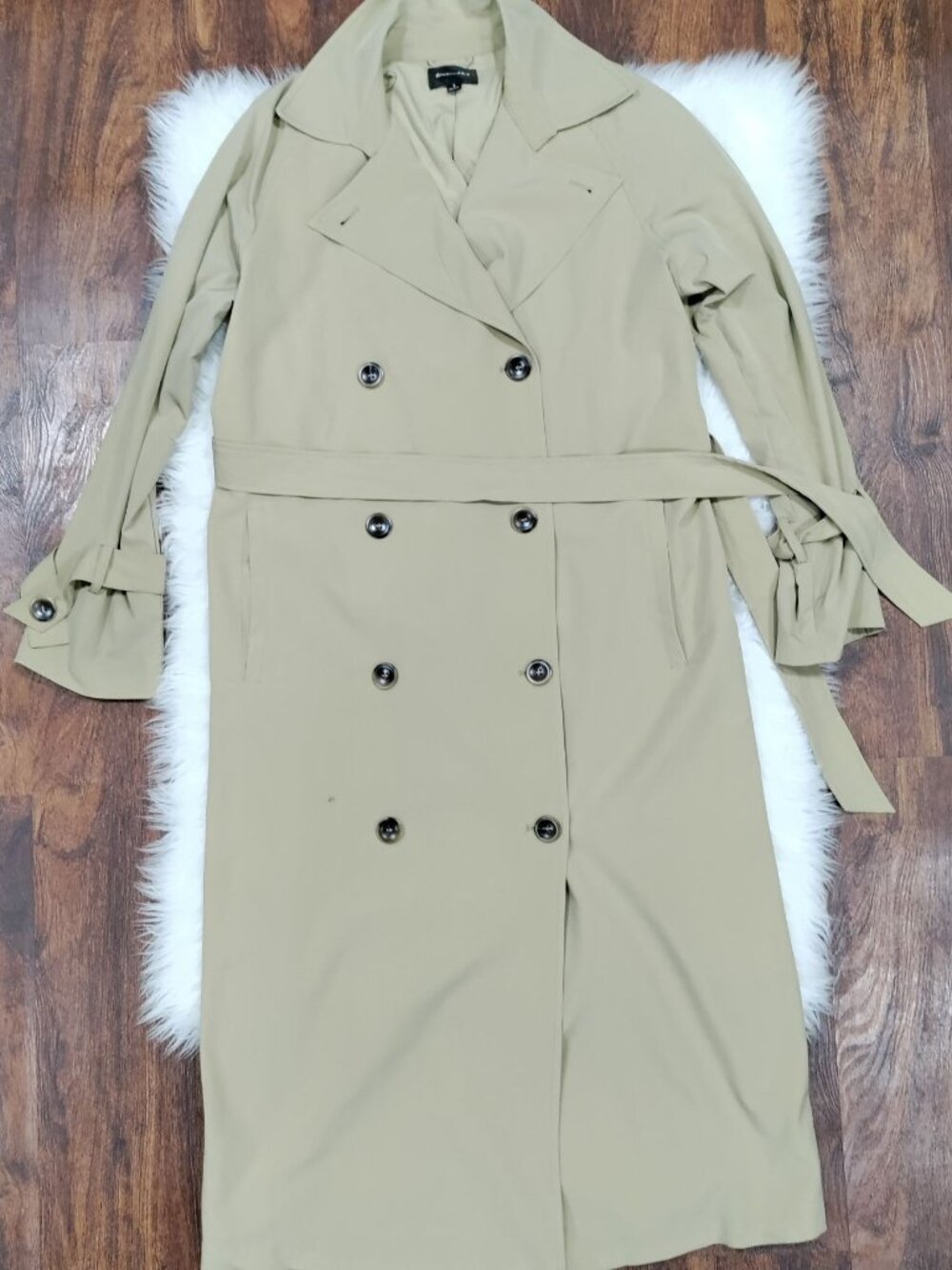 Line and Dot Beige Double Breasted Lux Belted Long Trench Coat Women's Size S-M - Picture 9 of 16